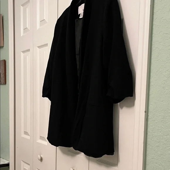 Bar III Elegant Black Women's Blazer large - Picture 5 of 6